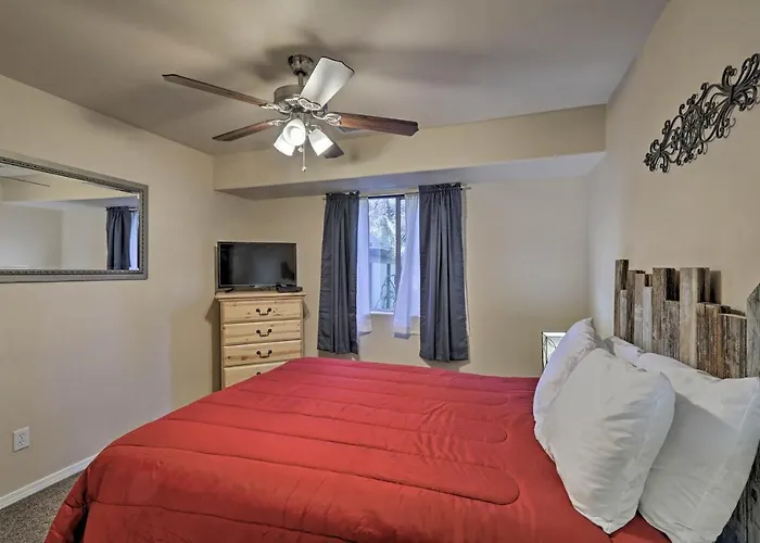 Family-friendly Forested With Snow Play Area! Holiday home Flagstaff
