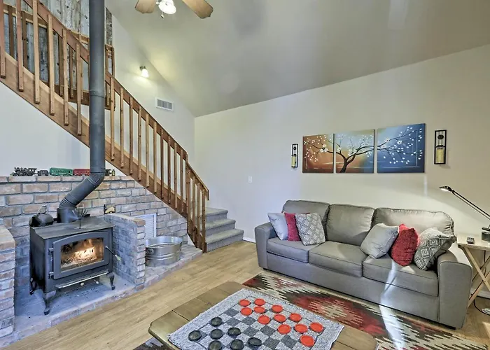Family-friendly Forested With Snow Play Area! Holiday home Flagstaff